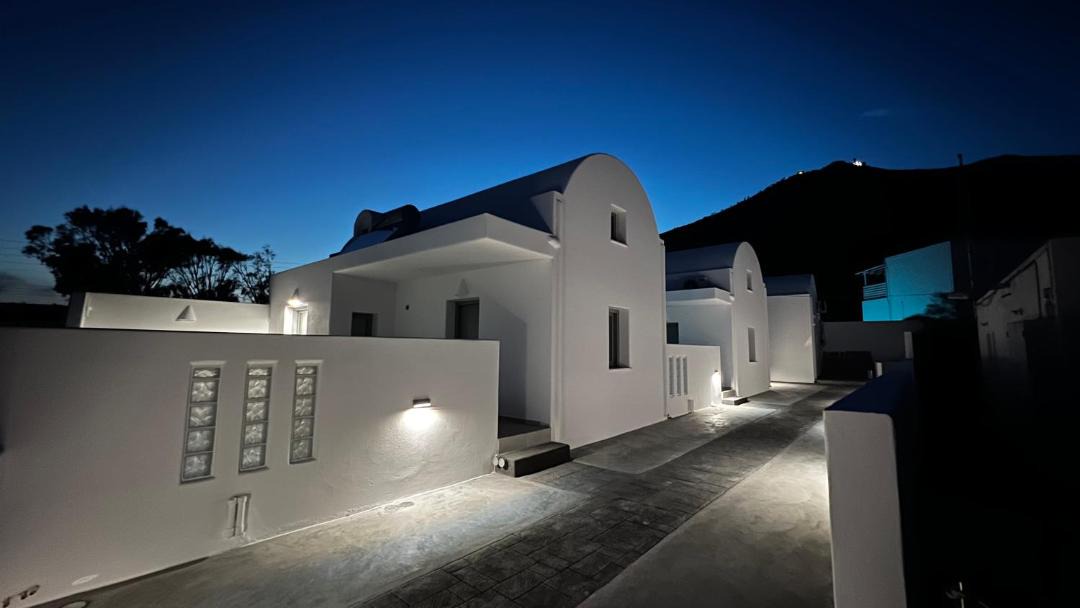 Photo of Buildings in Perissa