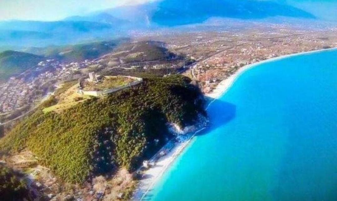 Photo of Others in Paralia Skotinis