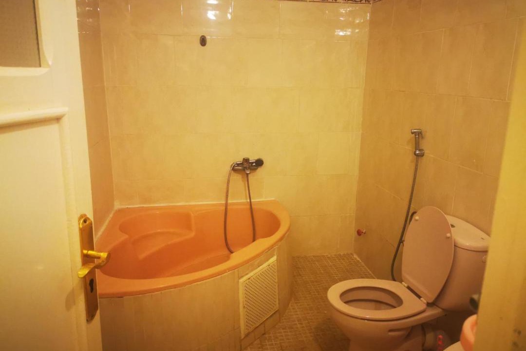 Photo of Bathroom in Marina