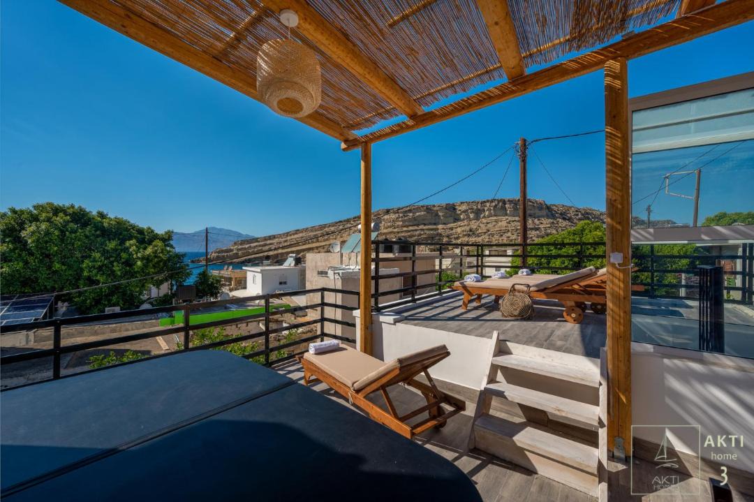 Photo of Patio Balcony in Matala
