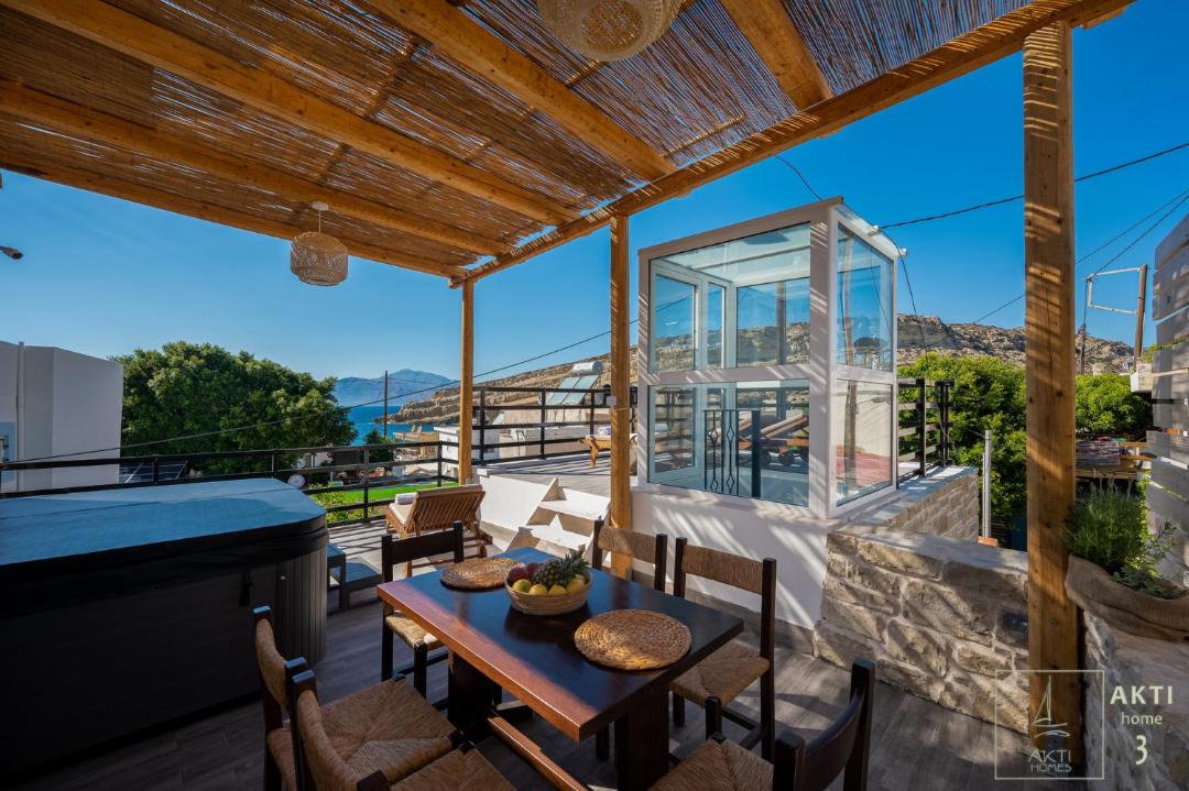 Photo of Patio Balcony in Matala