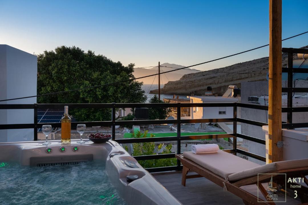 Photo of Patio Balcony in Matala