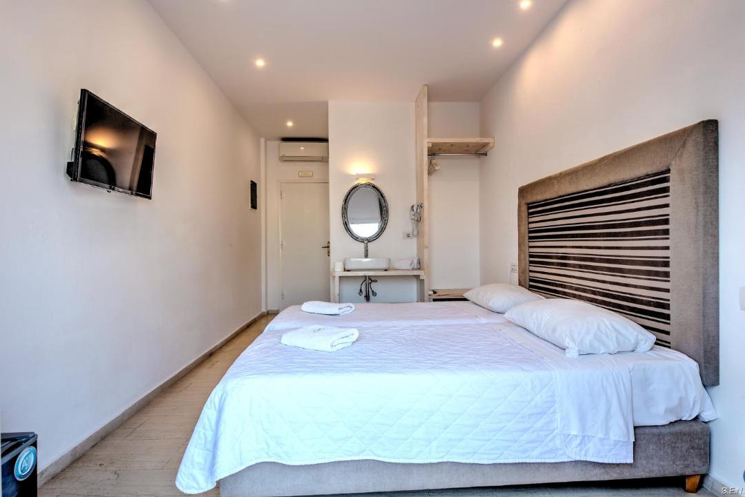 Photo of Bedroom in Monolithos