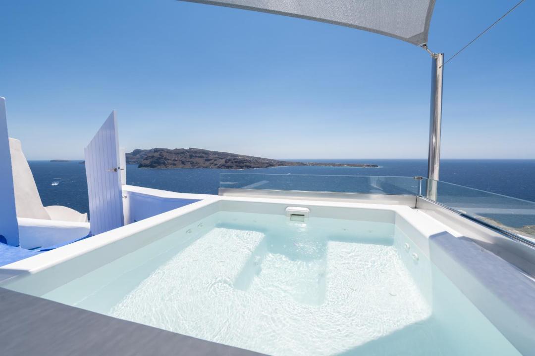 Photo of Others in Oia