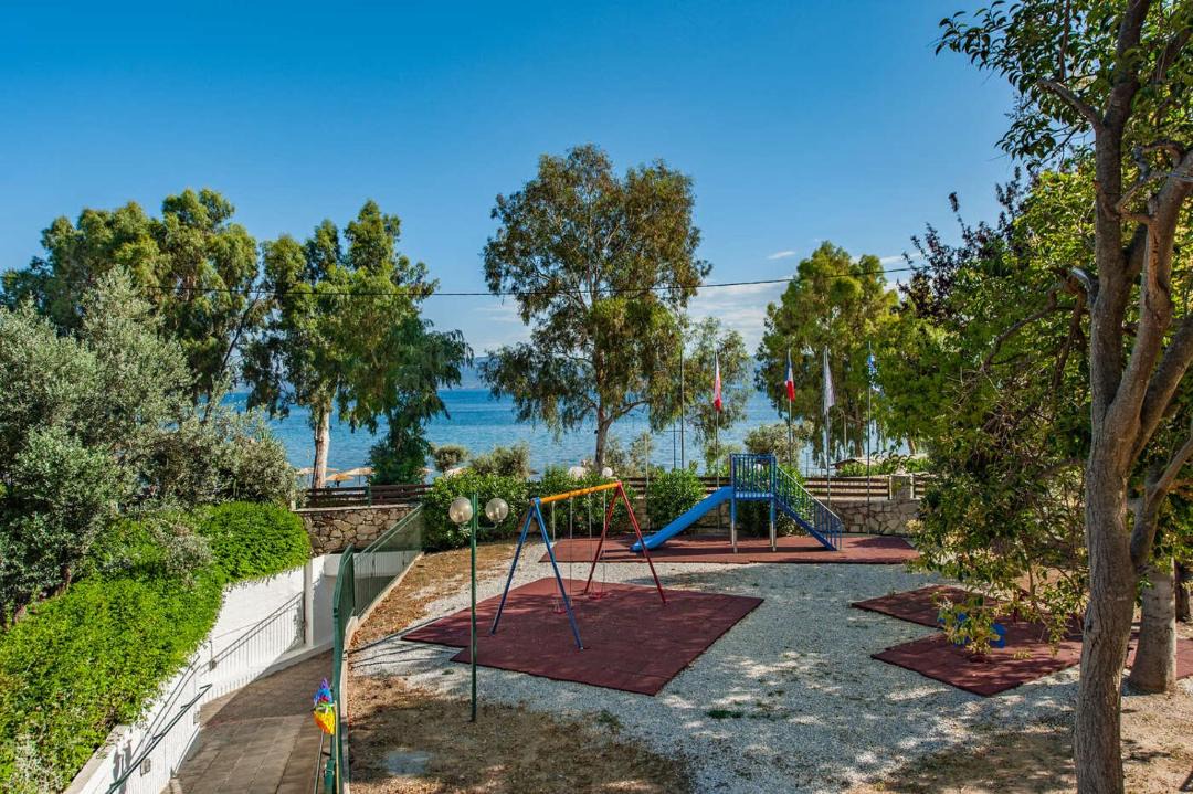 Photo of Others in Eretria