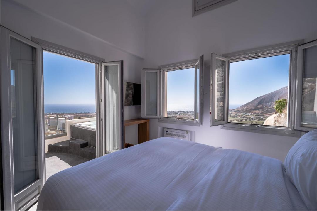 Photo of Bedroom in Exo Gonia