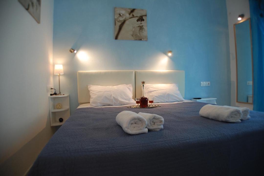 Photo of Bedroom in Perissa