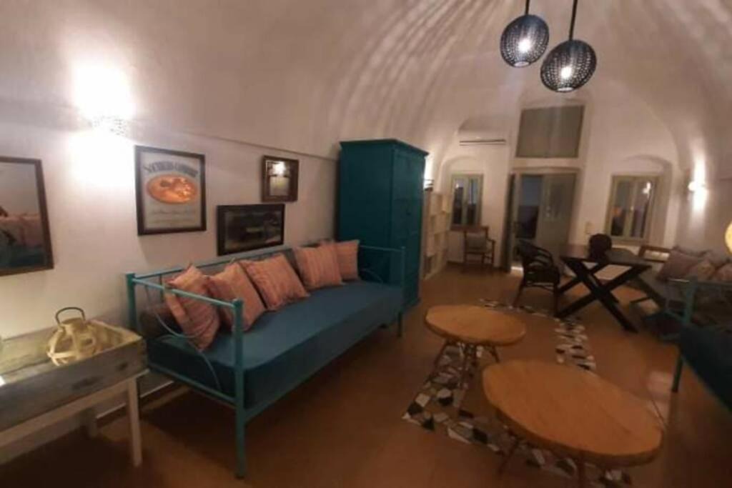 Photo of Livingroom in Messaria