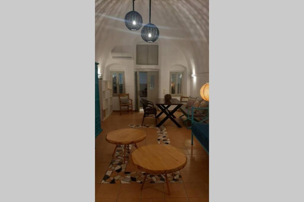 Photo of Livingroom in Messaria