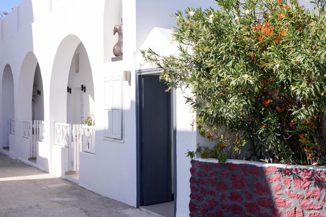 Photo of Others in Oia