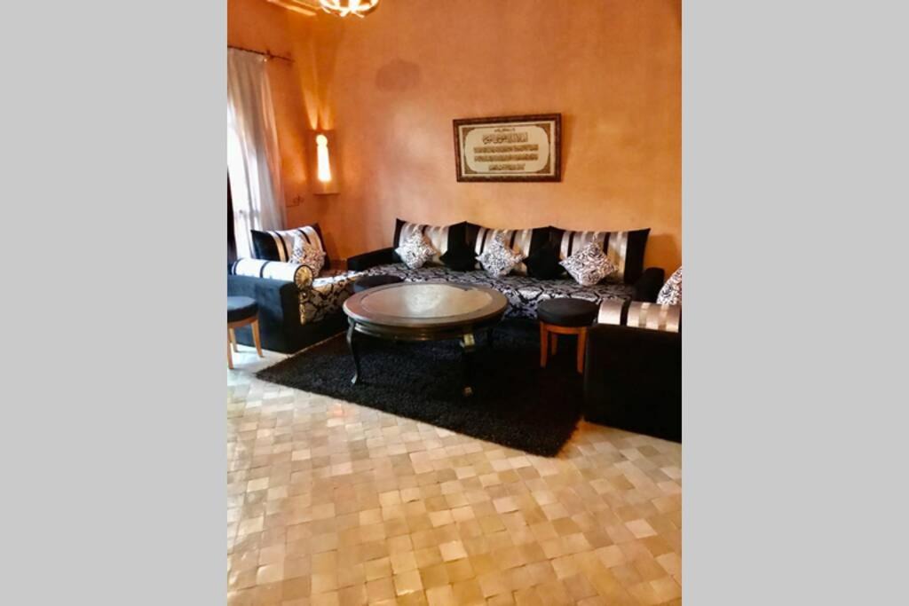 Photo of Livingroom in Daoudiate