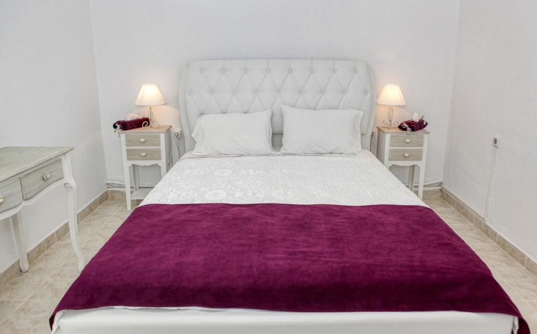 Photo of Bedroom in Glossa