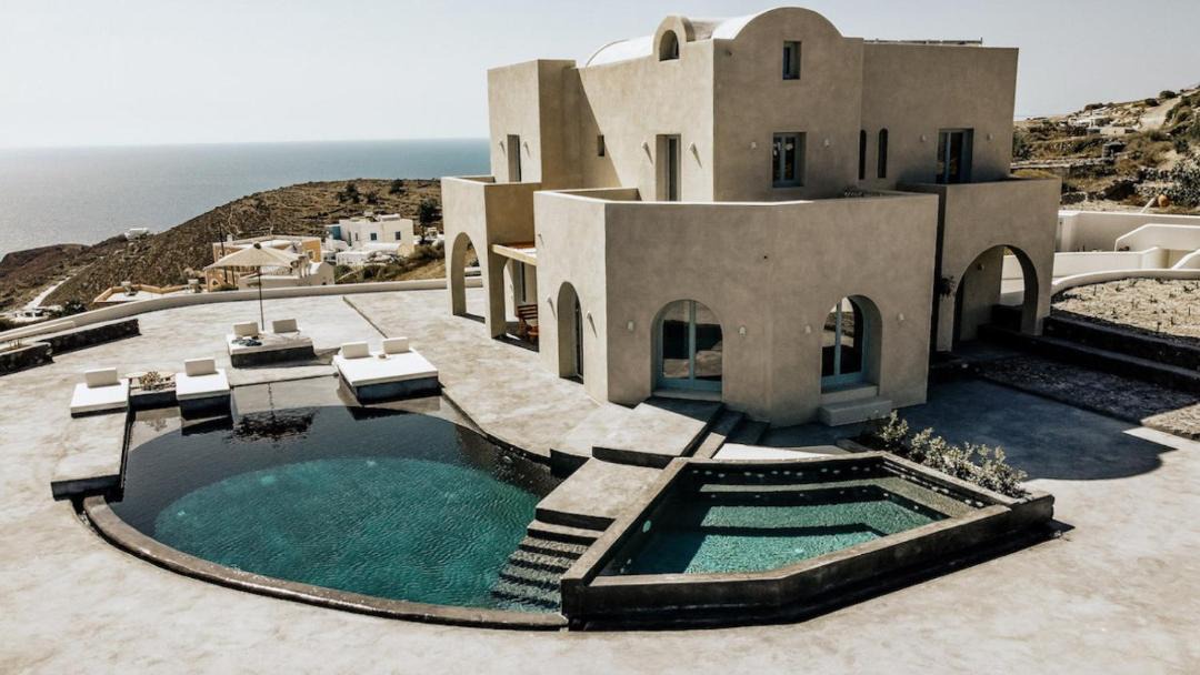 Photo of Others in Akrotiri