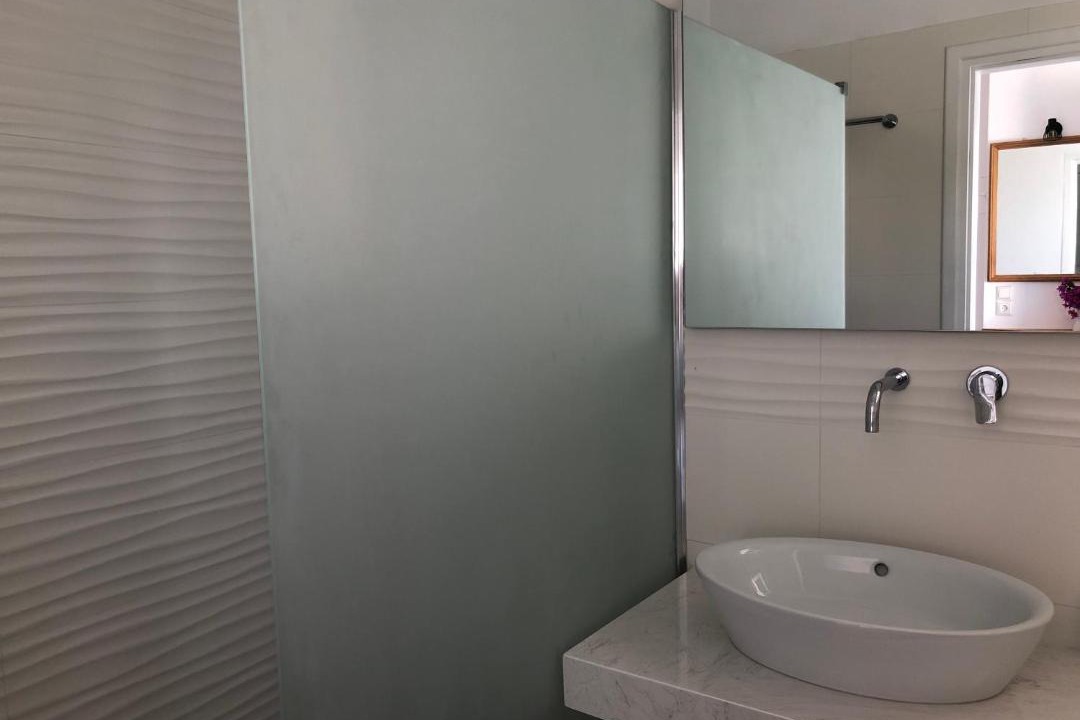 Photo of Bathroom in Kamari