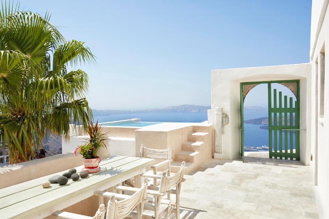 Photo of Others in Fira