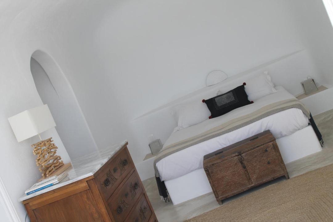 Photo of Bedroom in Oia