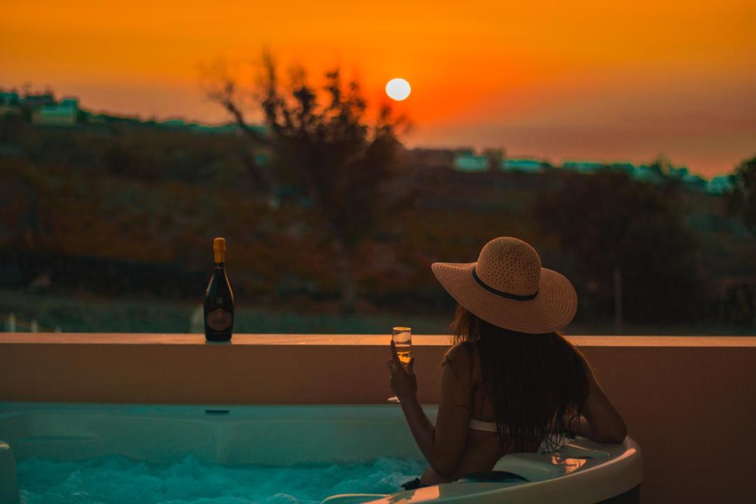 Photo of Others in Oia