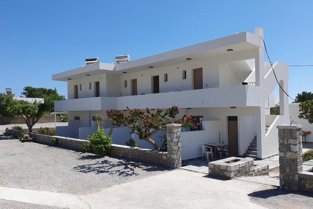 Photo of Others in Pefkos