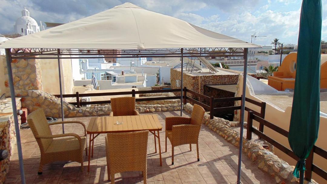 Photo of Patio Balcony in Karterados