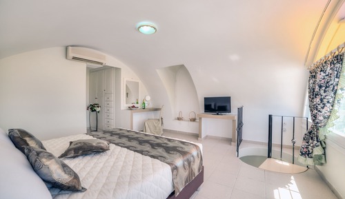 Deluxe Room, Sea View (Split level)