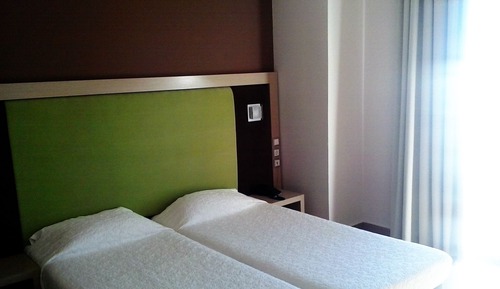 Double or Twin Room, Mountain View