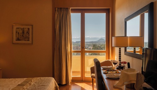 Superior Triple room