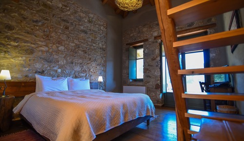Comfort Triple Room (Laboratory A)