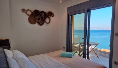 Deluxe Double Room, 1 King Bed, Balcony, Sea View