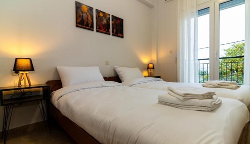 Deluxe Double Room, Balcony, Mountain View