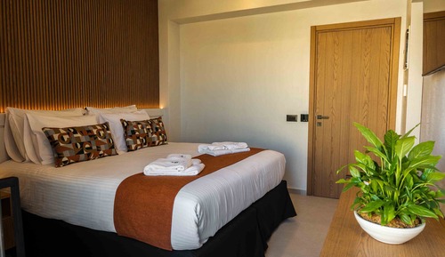 Basic Double or Twin Room, City View