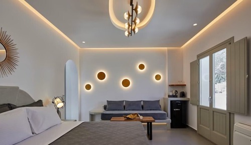 Deluxe Studio Suite