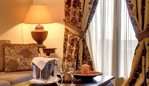 Executive Room, Lake View