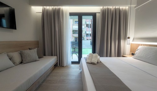 Superior Room with Patio - Ground Floor