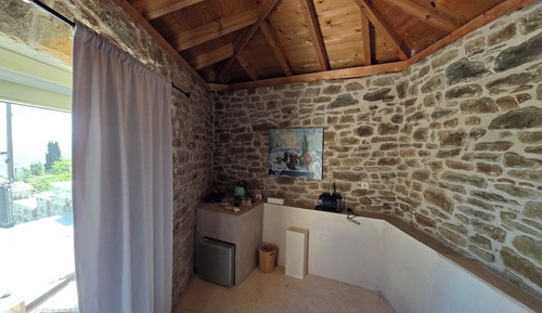 Deluxe Studio, City View