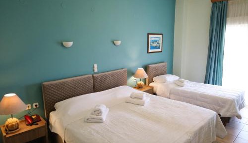 Comfort Triple Room