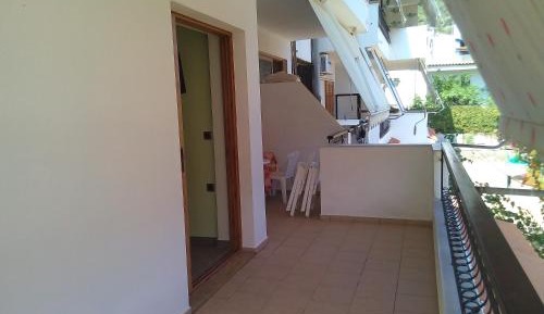 Two-Bedroom Apartment with Balcony and Sea View