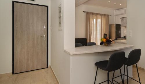 Two-Bedroom Apartment with Terrace and Sea View