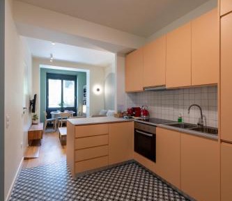 Two-Bedroom Deluxe Apartment with Garden View