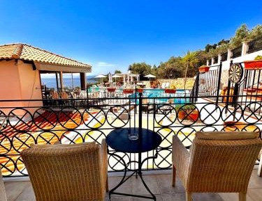 Double Room with Pool View