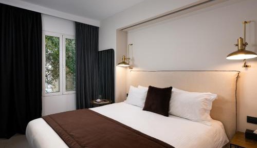 Sir Deluxe Suite