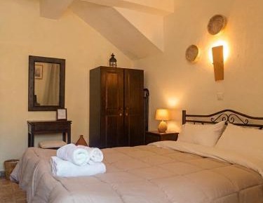 Triple Room with Terrace