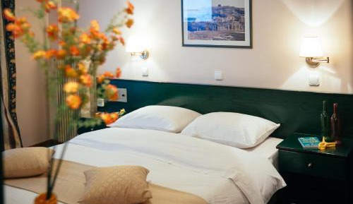 Standard Room with City View