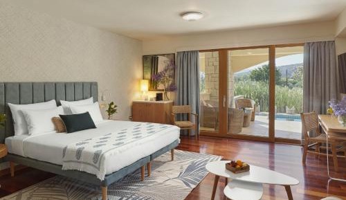Executive Suite with Private Pool