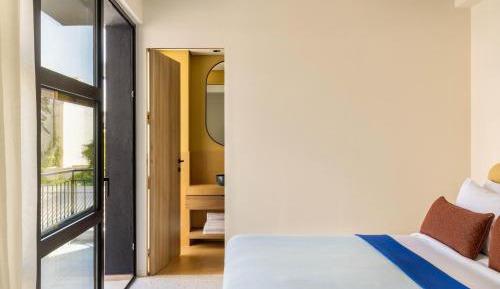 Cozy Room with Balcony