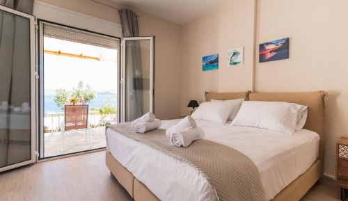 Studio with Sea View
