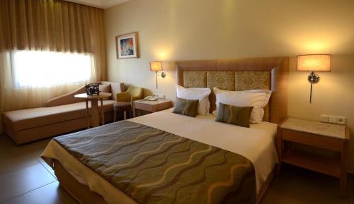 Superior Twin Room with Spa Bath