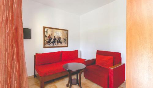 Apartment with Sea View (2 Adults)