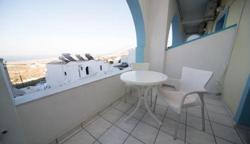 Triple Room with Balcony