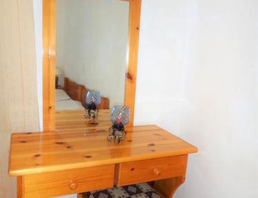 Studio (2 Adults)