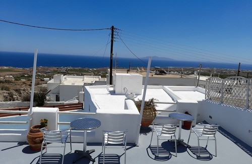Fira Hotel | Villa Murano